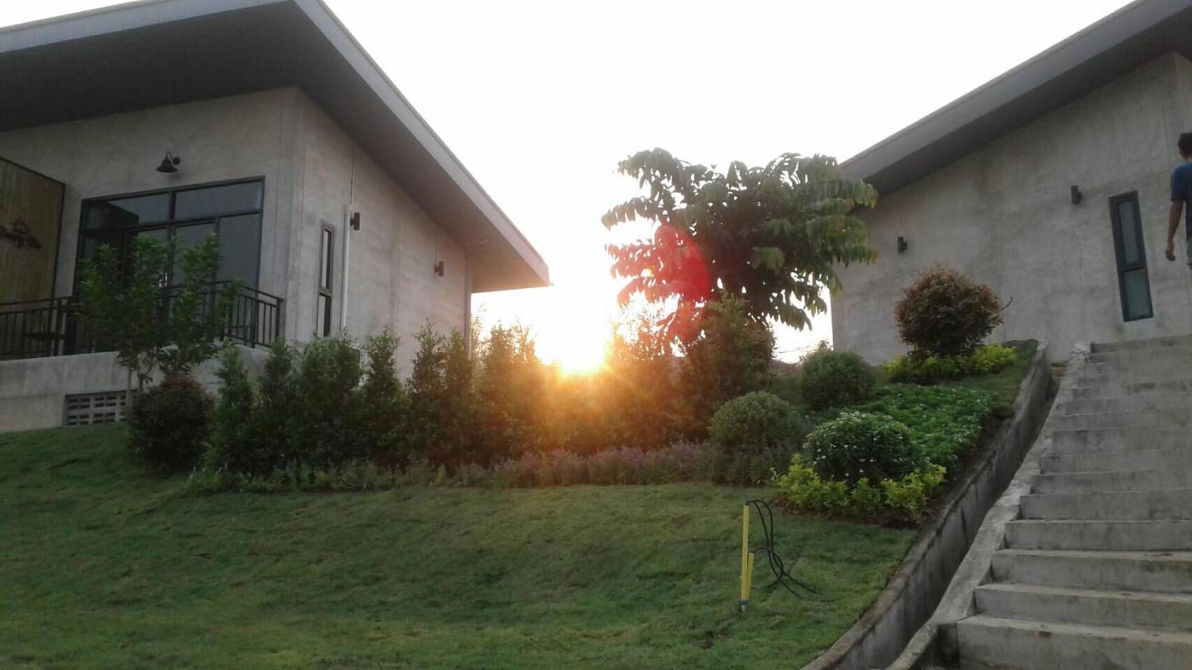 The Sunnery Ville Lom Kao Экстерьер фото